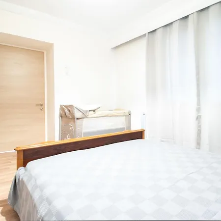 2 Bedroom Art House In * Kavala
